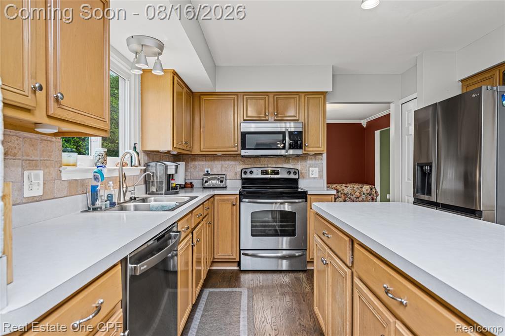 8922 Redstone Drive Property Photo 20