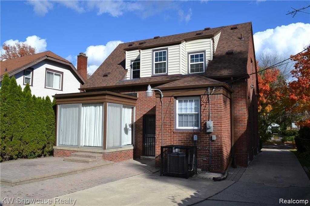 14583 Penrod Street Property Photo 2