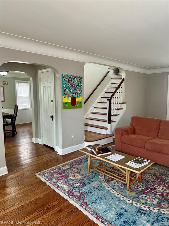14583 Penrod Street Property Photo 6