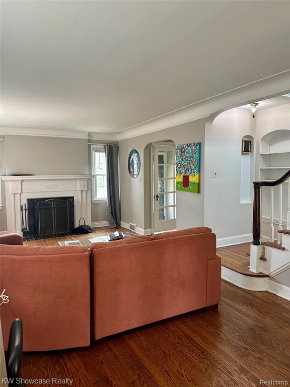 14583 Penrod Street Property Photo 9