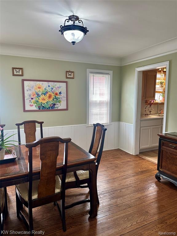 14583 Penrod Street Property Photo 10