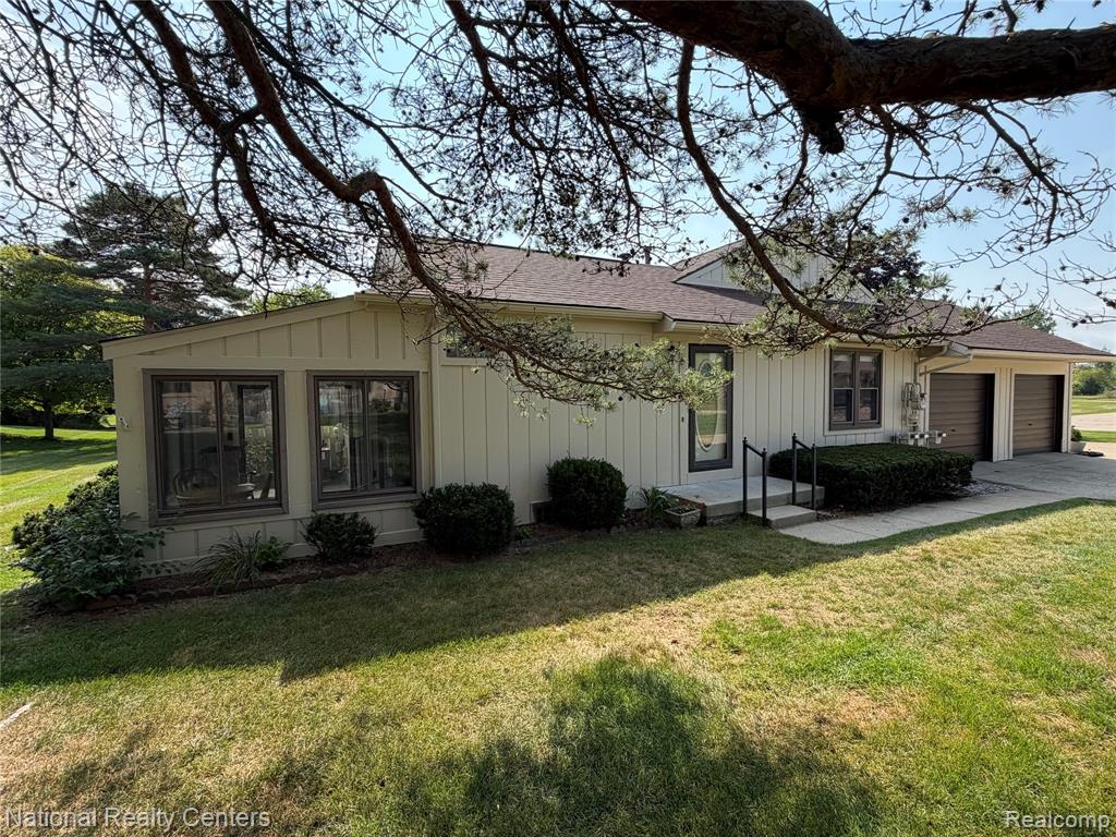 12237 Cambridge Property Photo 3