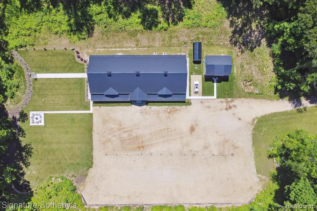 15165 Main Street Property Photo 51