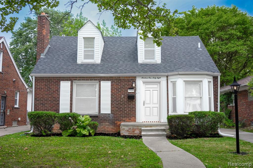 19168 Berden Street Property Photo 1