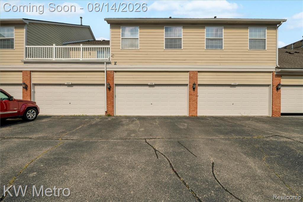 779 Piper Boulevard Property Photo 29