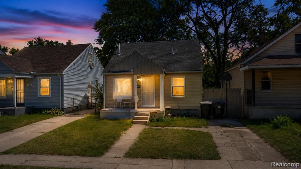 13416 Tacoma Street Property Photo 1