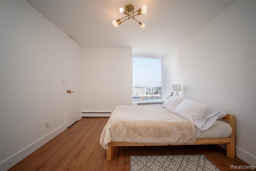 8200 E Jefferson Ave #1703 Property Photo 9