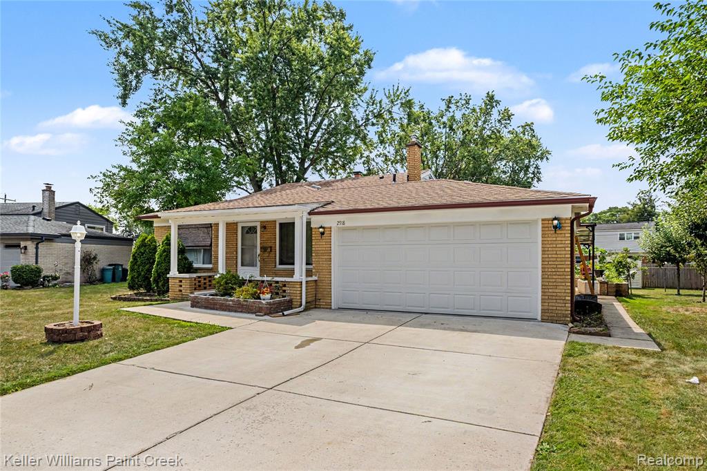 2918 Saratoga Drive Property Photo 3