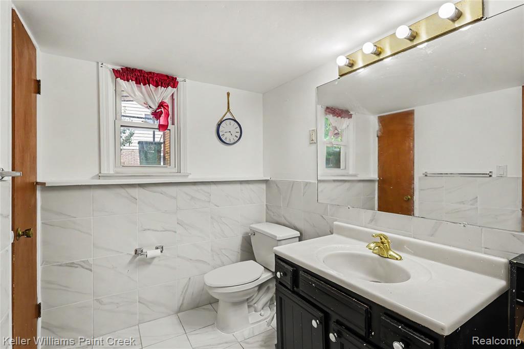 2918 Saratoga Drive Property Photo 20