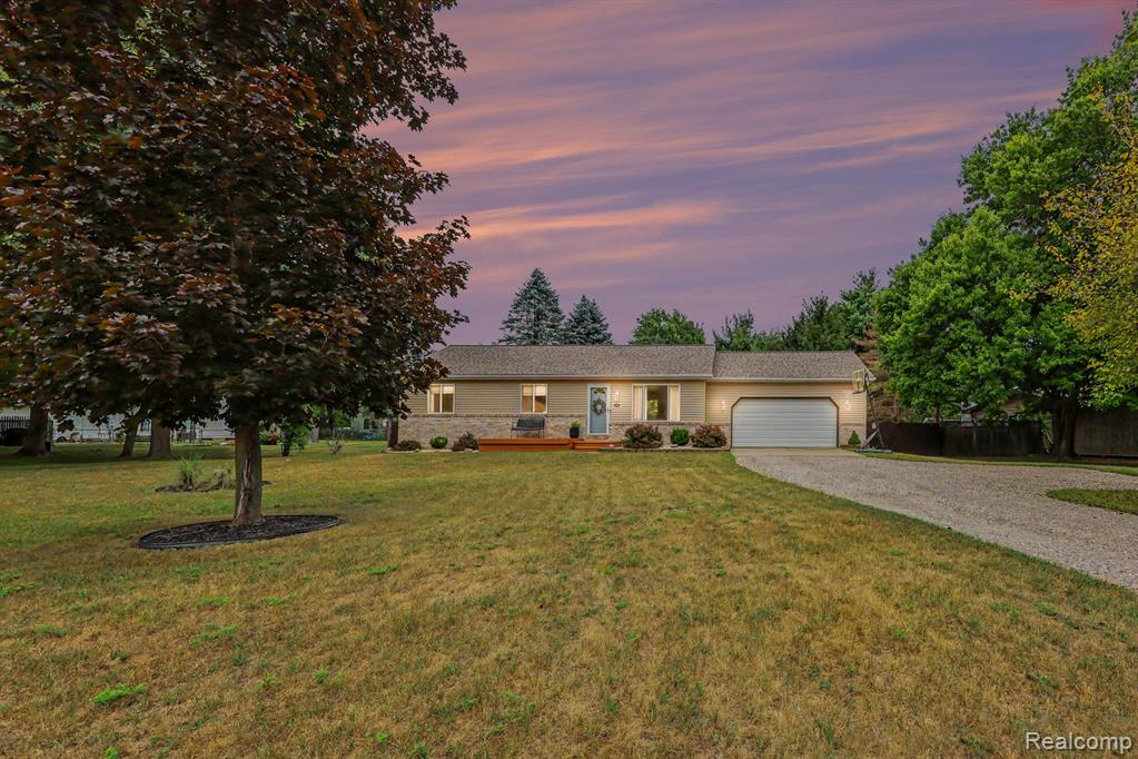 1464 Trackwood Drive