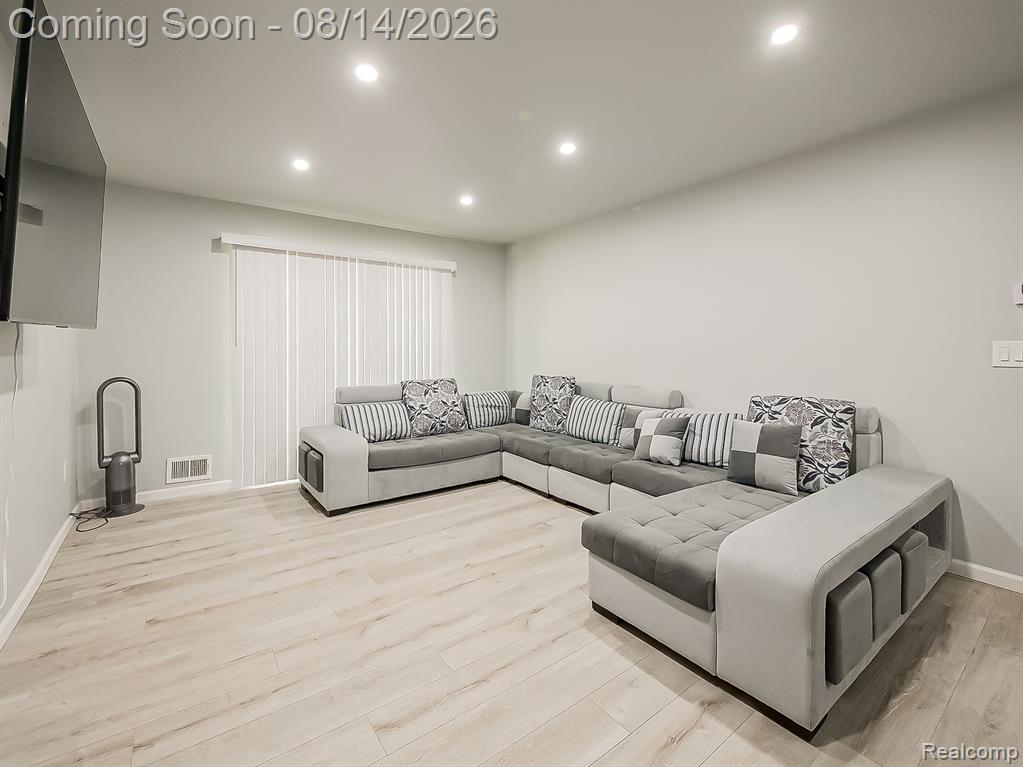29101 Hayes Road Property Photo 3