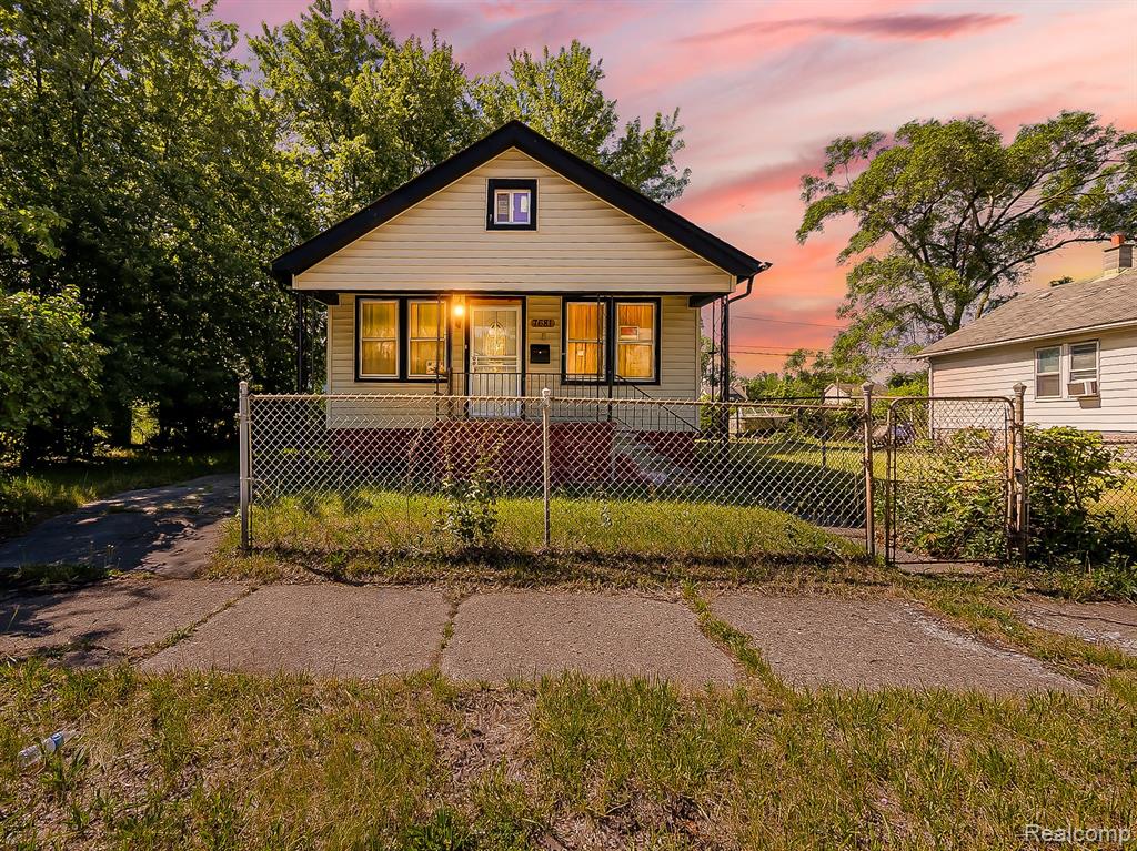 7681 Ellsworth Street Property Photo 1