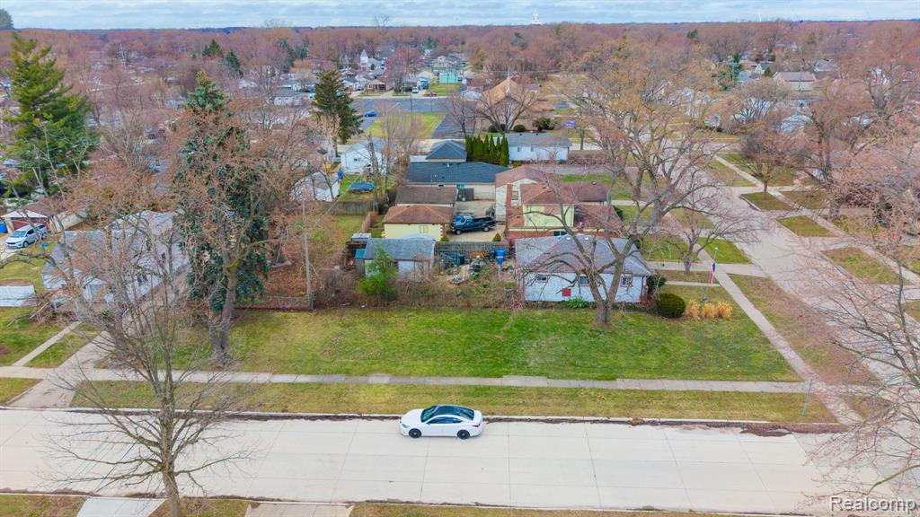 00 Powers Avenue Property Photo 2