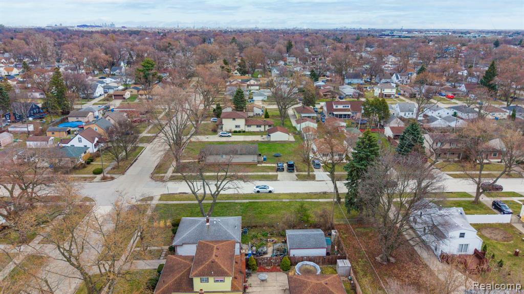 00 Powers Avenue Property Photo 6