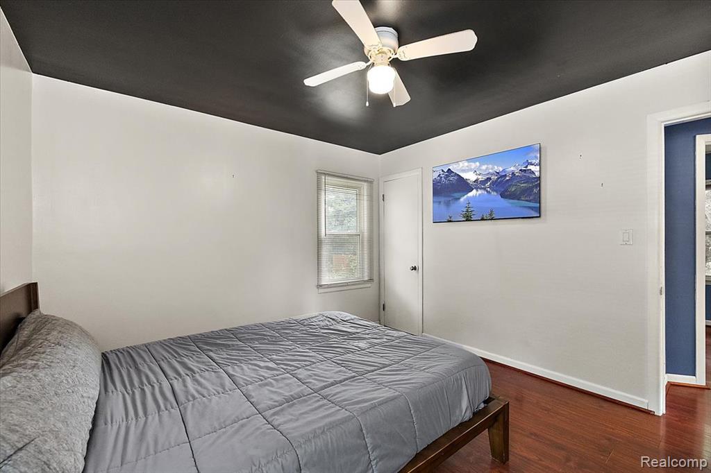555 Donald Avenue Property Photo 24