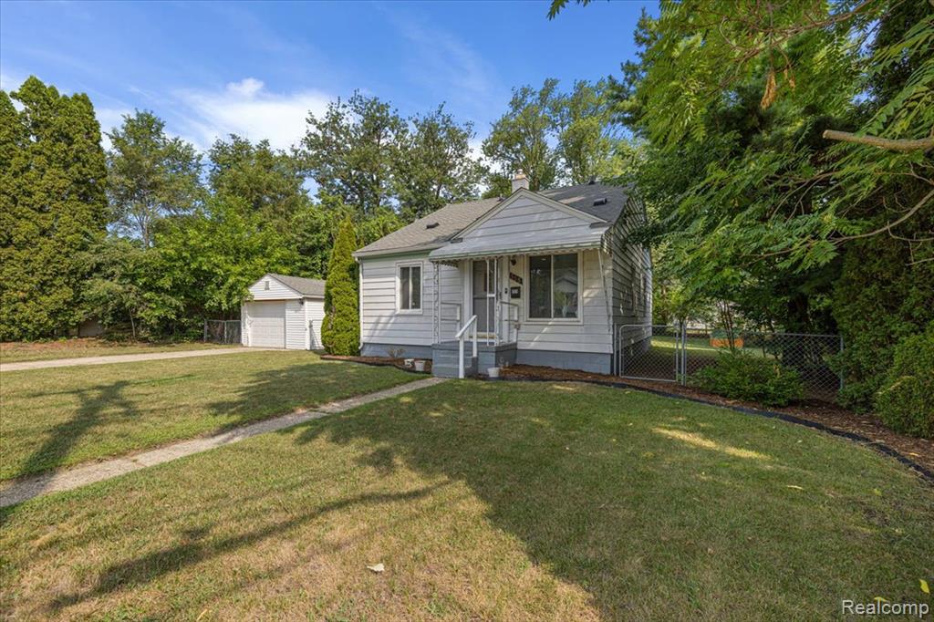 555 Donald Avenue Property Photo 40