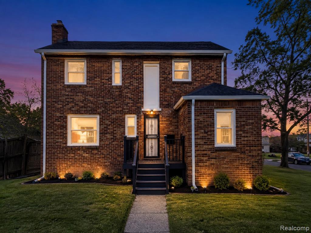 14205 Strathmoor Street Property Photo 1