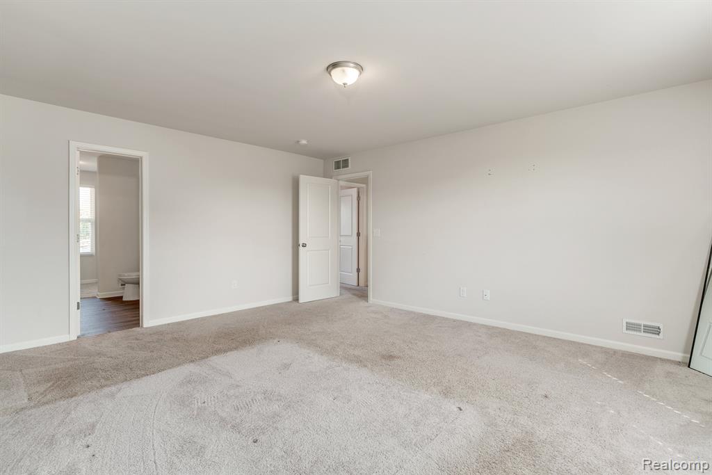 10219 Island Lake Drive Property Photo 20