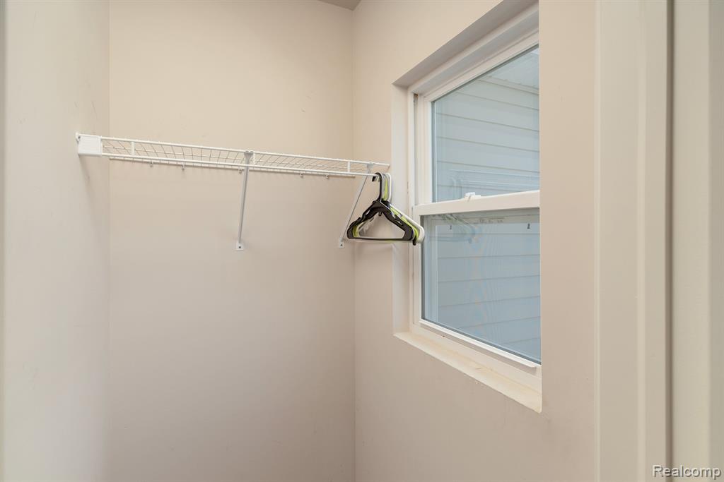10219 Island Lake Drive Property Photo 28