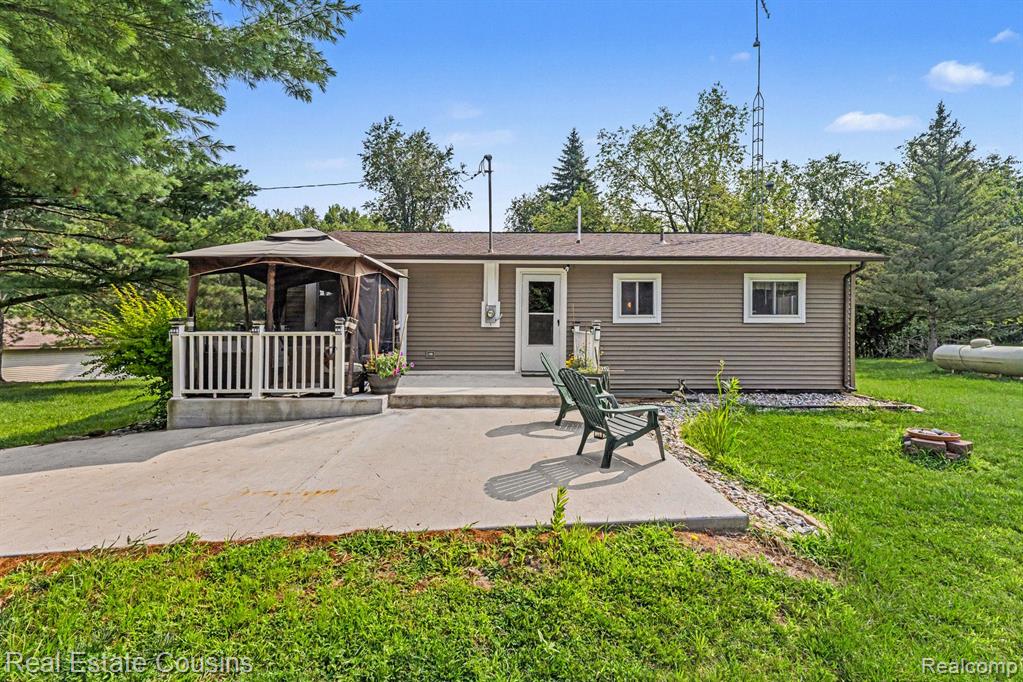 1093 Saginaw Street Property Photo 1