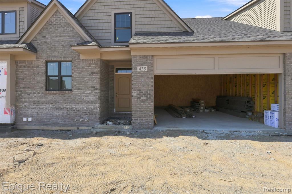 435 Cornerstone Drive Property Photo 1