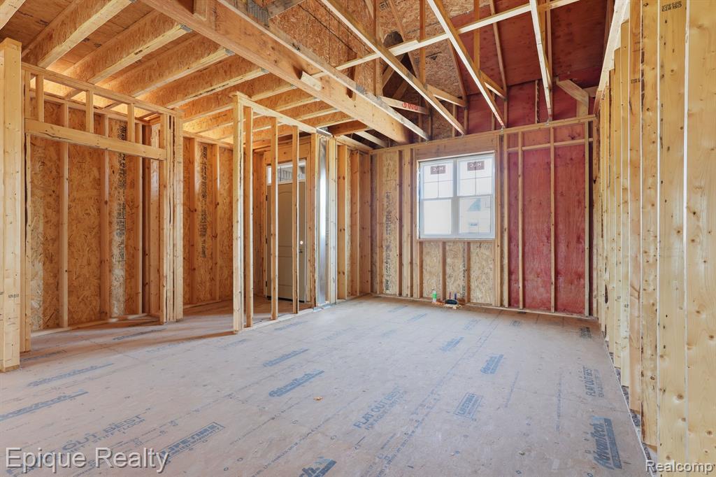 435 Cornerstone Drive Property Photo 5