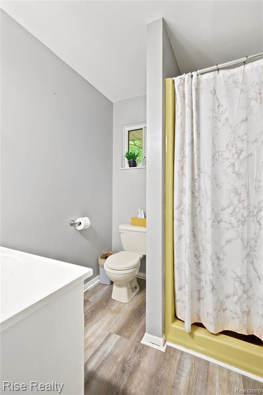 10215 W Frances Road Property Photo 12