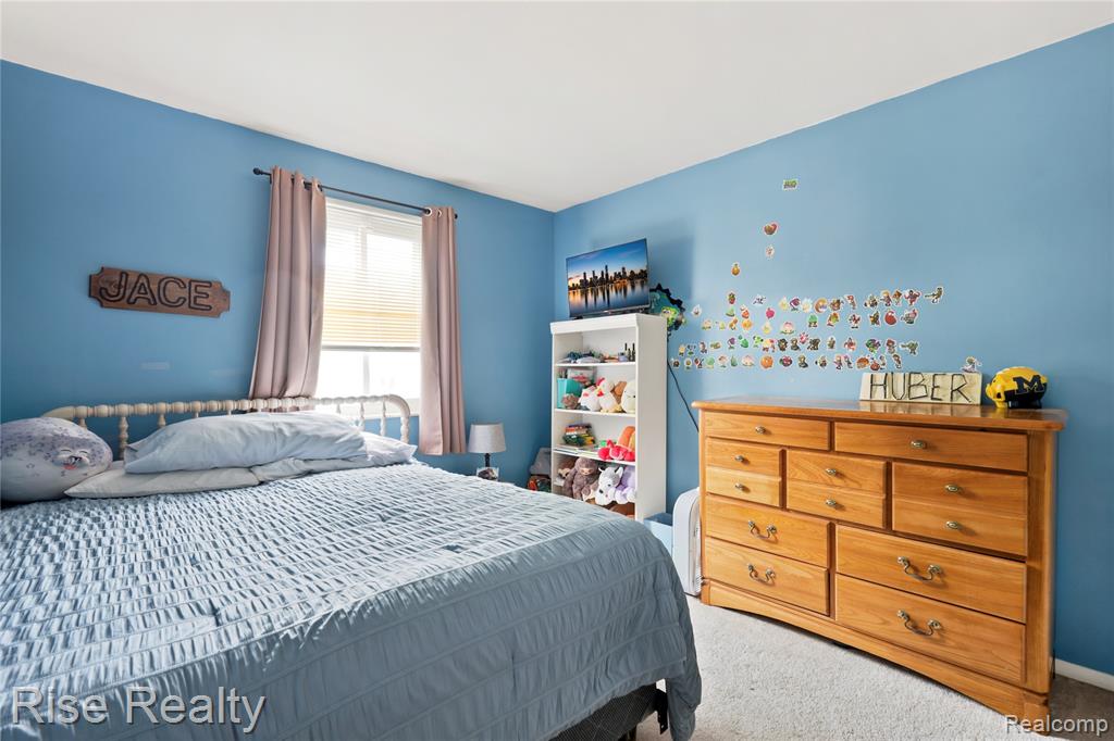 10215 W Frances Road Property Photo 19