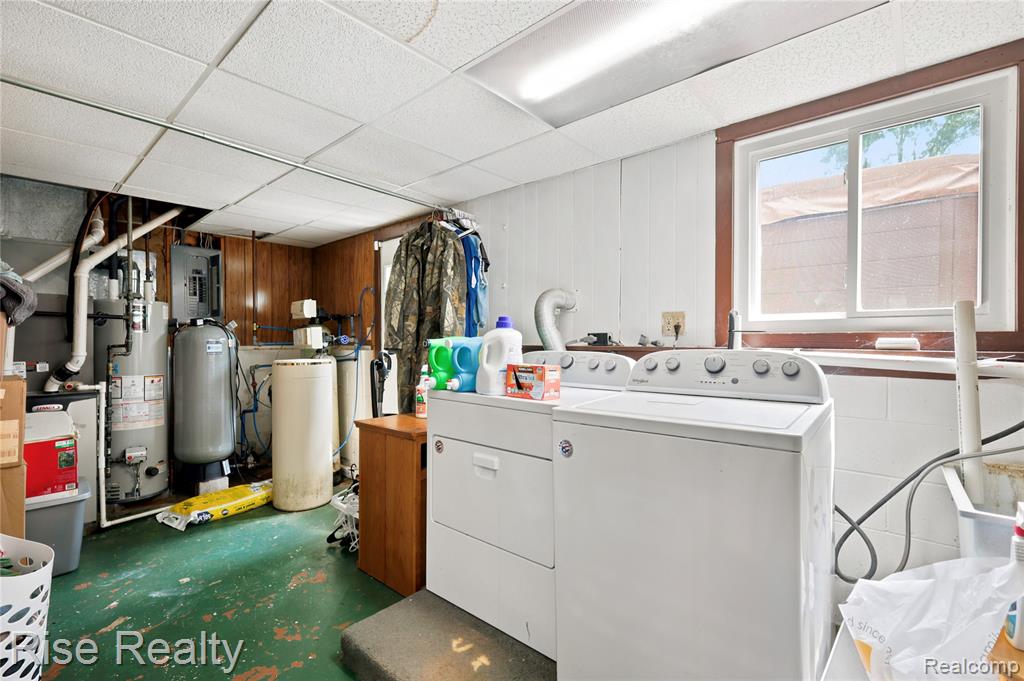 10215 W Frances Road Property Photo 23