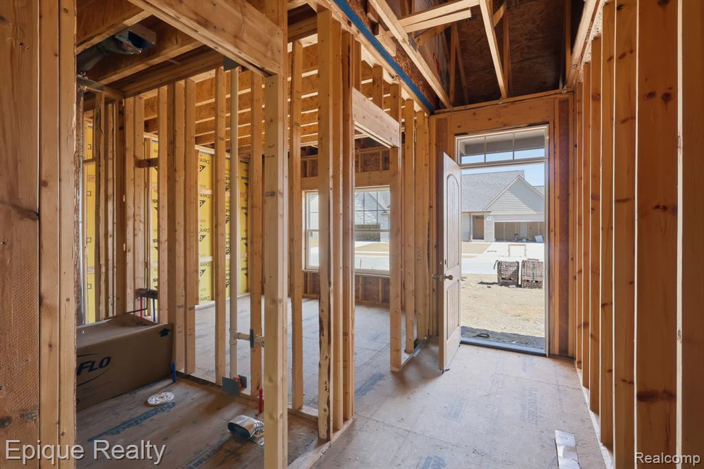 425 Cornerstone Drive Property Photo 9