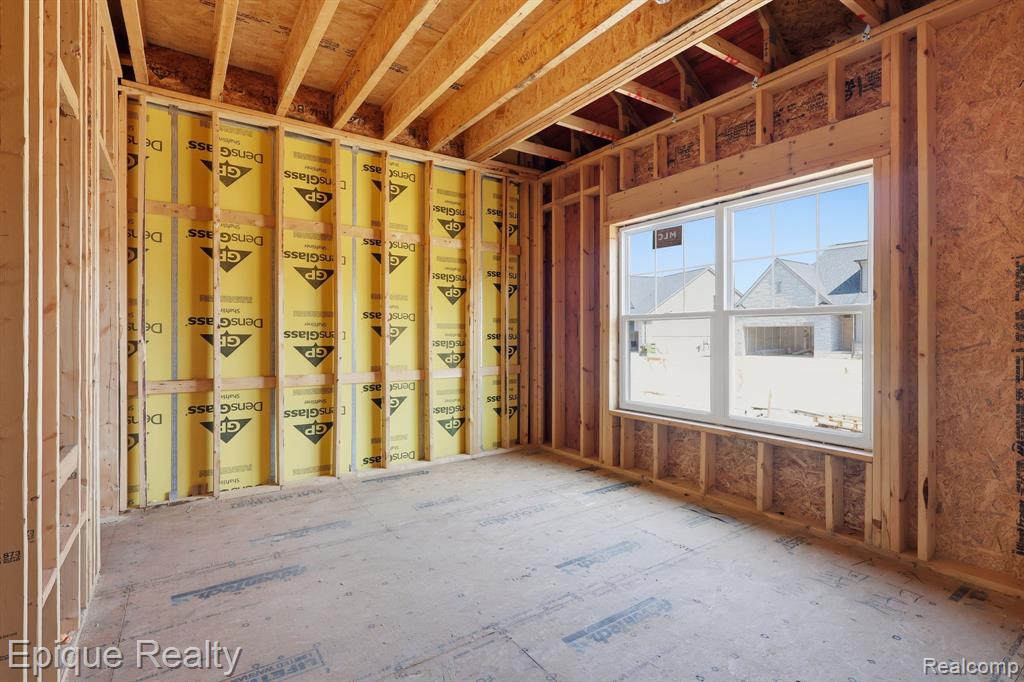 425 Cornerstone Drive Property Photo 10