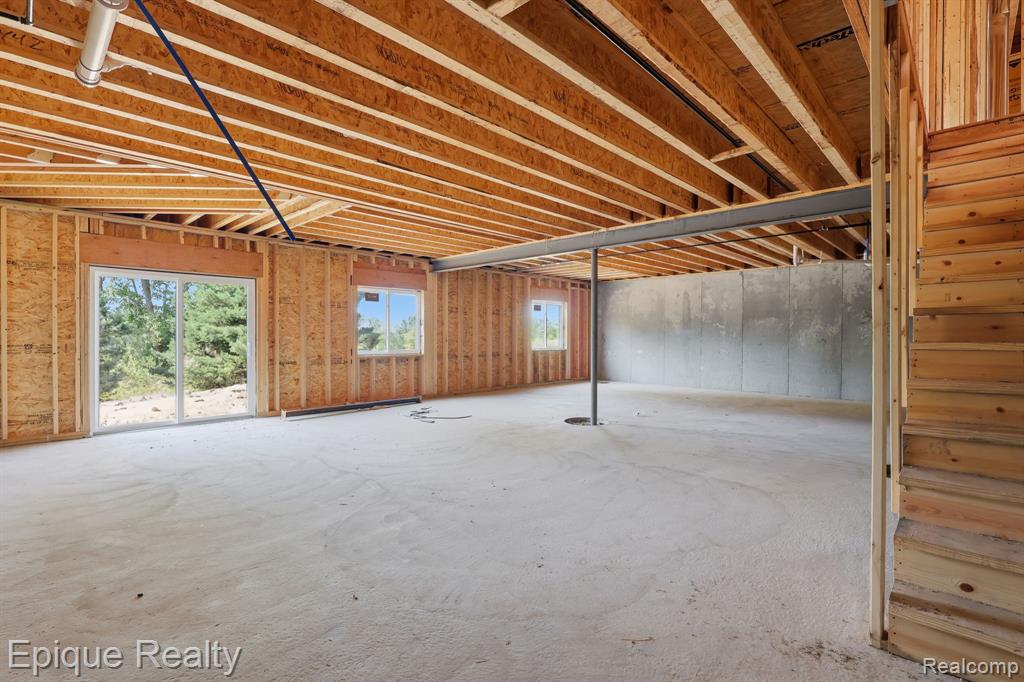 425 Cornerstone Drive Property Photo 16