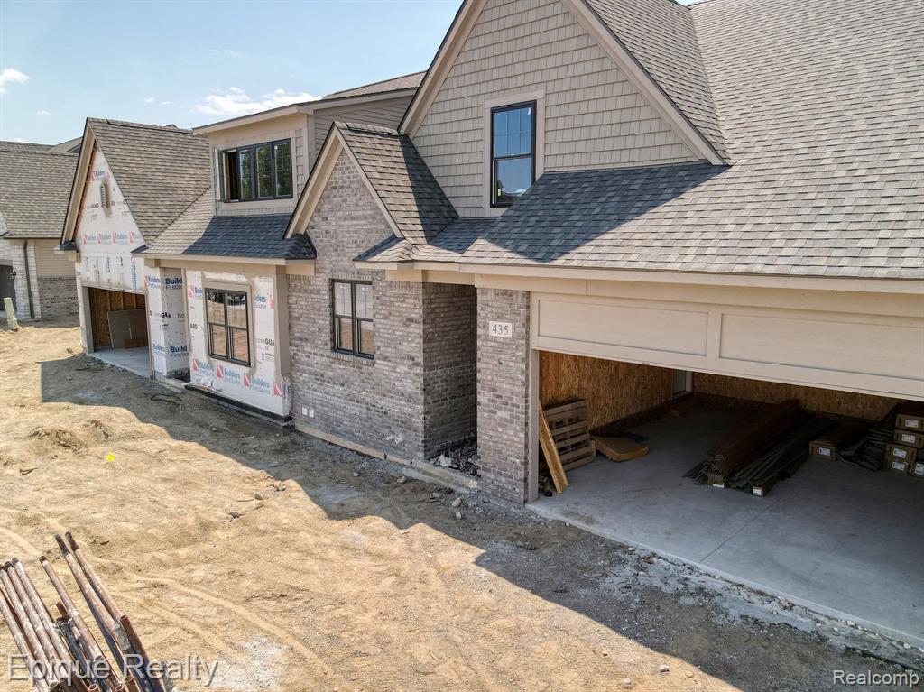 425 Cornerstone Drive Property Photo 27