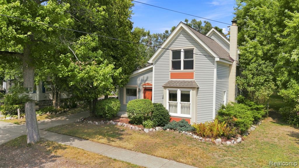 79 Dennison Street