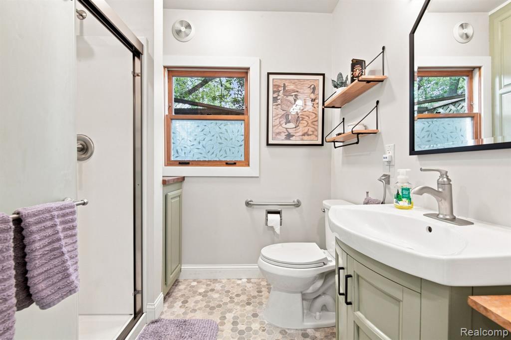 79 Dennison Street Property Photo 32