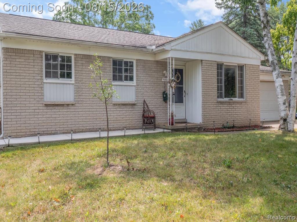 5660 Wright Drive Property Photo 4