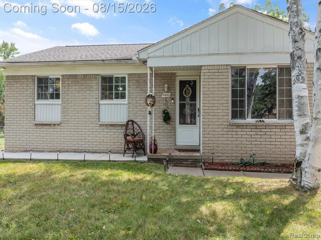 5660 Wright Drive Property Photo 5