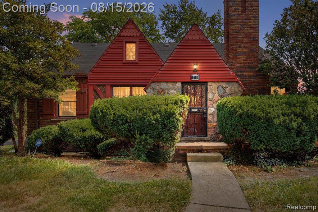 15160 Warwick Street Property Photo 1