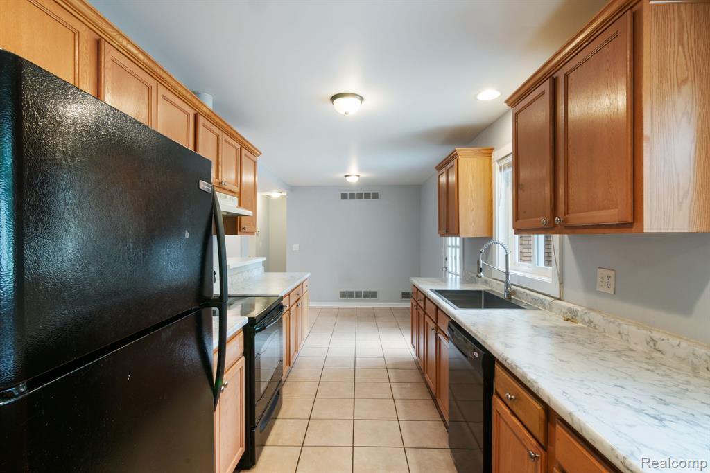 2495 Walce Drive Property Photo 20