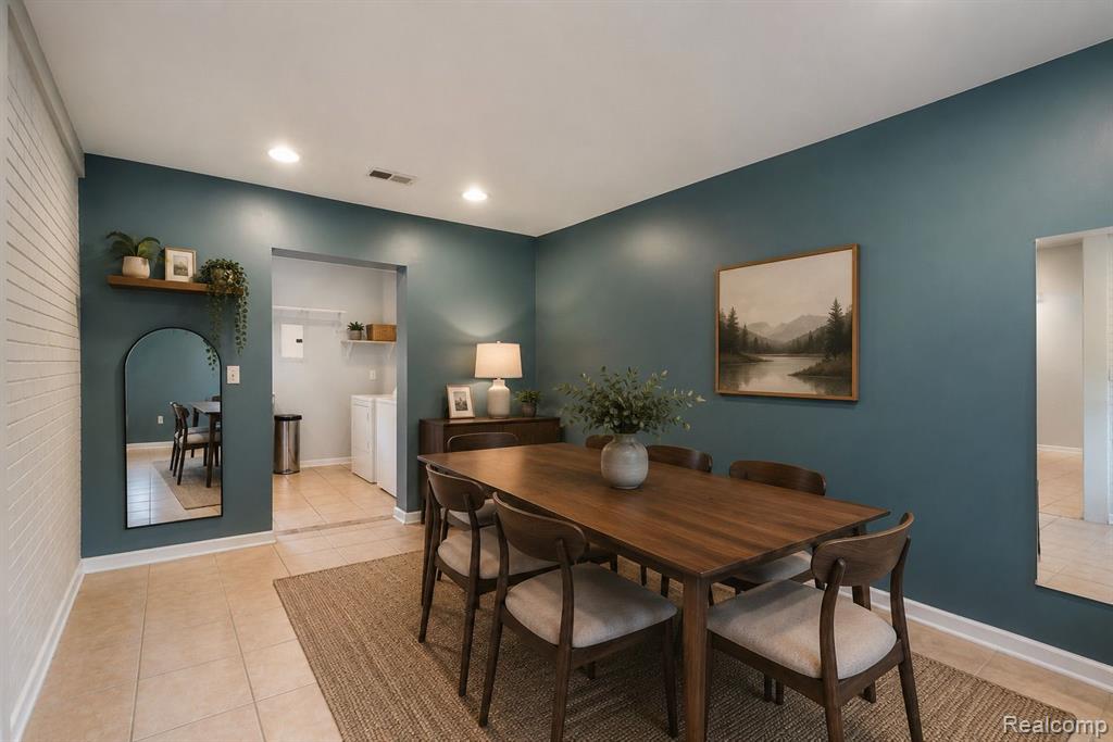 2495 Walce Drive Property Photo 24