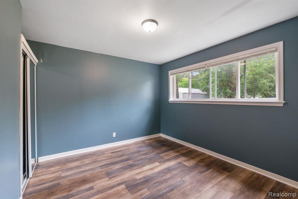 2495 Walce Drive Property Photo 34