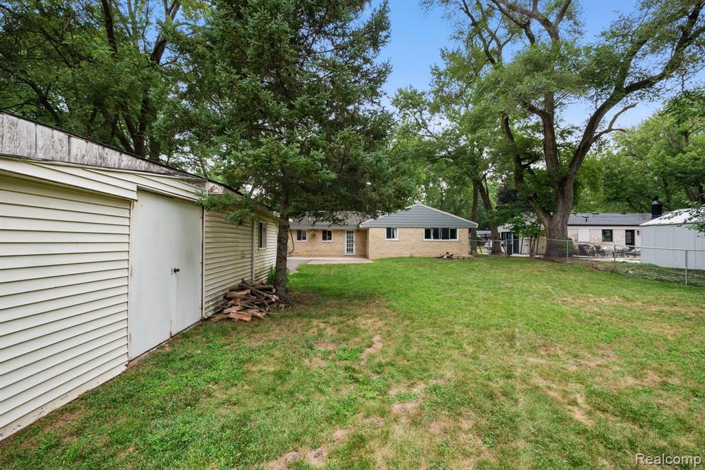 2495 Walce Drive Property Photo 46