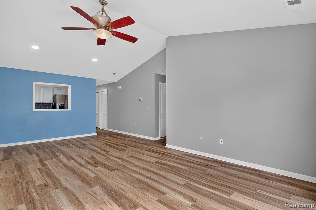 9200 Scenic Way Property Photo 17