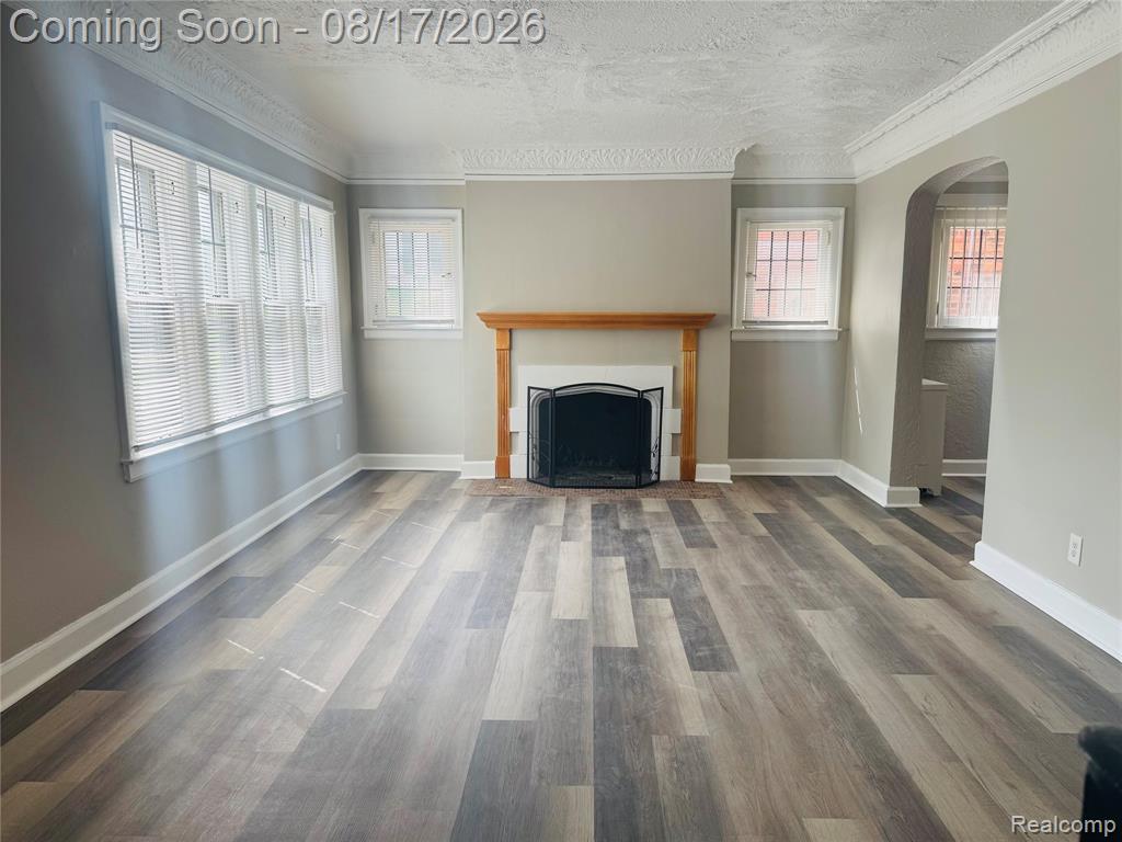 17523 Santa Barbara Drive Property Photo 4