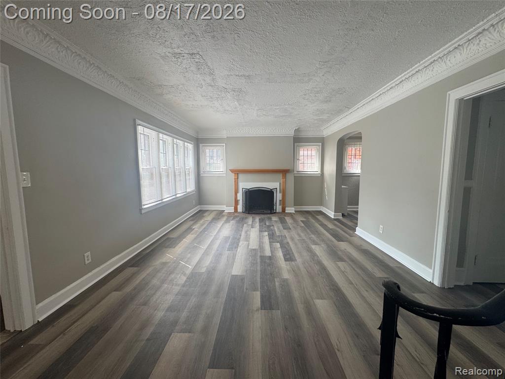 17523 Santa Barbara Drive Property Photo 6