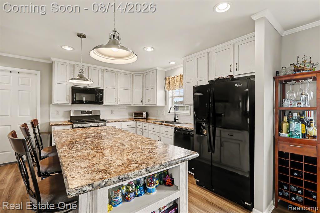 11160 Walden Ct Property Photo 5