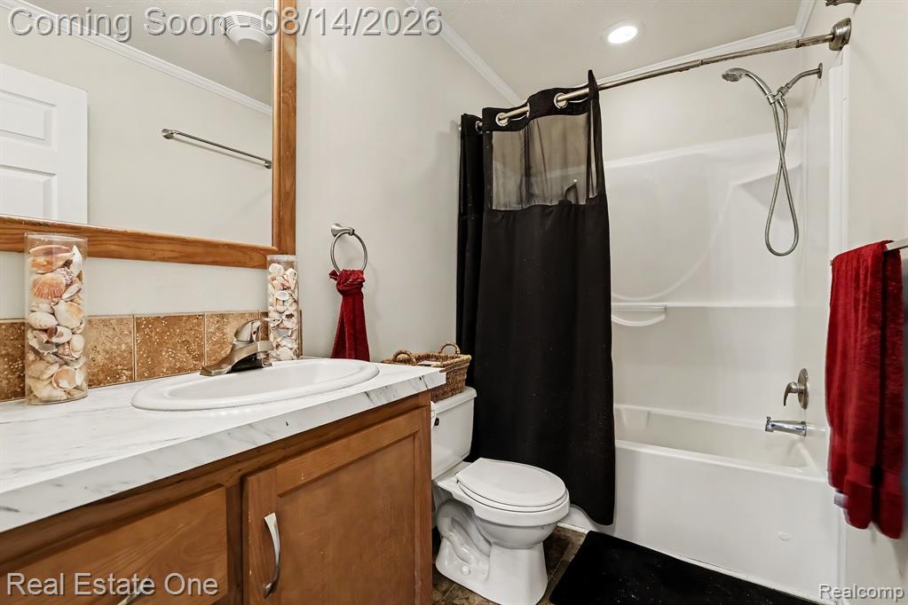 11160 Walden Ct Property Photo 8