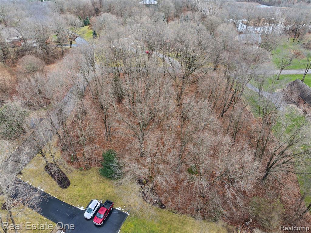 2423 Canterwood Property Photo 8