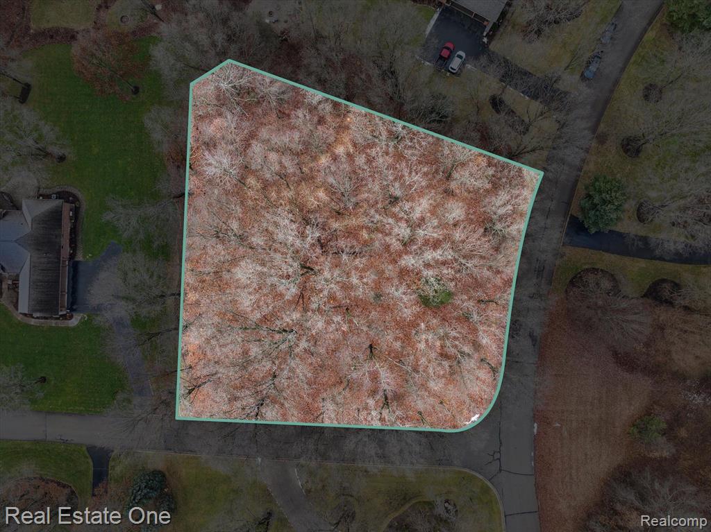 2423 Canterwood Property Photo 11
