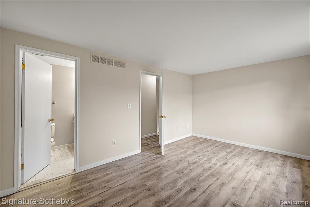 36702 Park Place Drive Property Photo 33